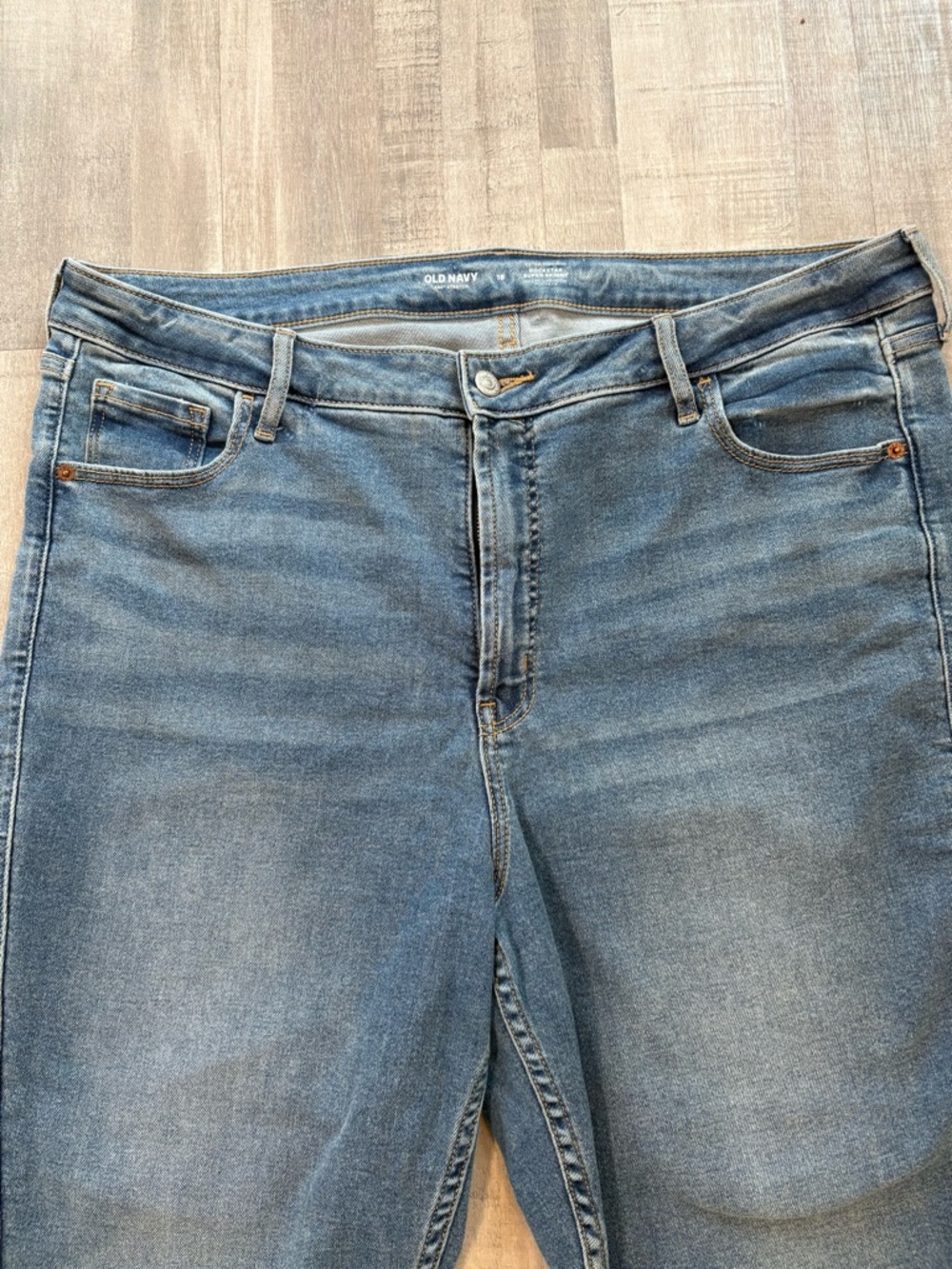 Old Navy Women’s Ultra High Rise Rockstar Skinny Jeans